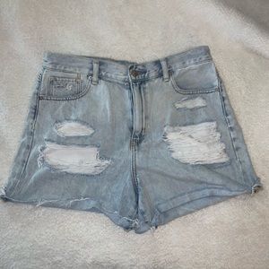 American Eagle mom jean shorts